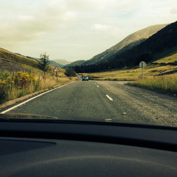 RYAChrisMac's tweet photo. First stop. Windermere. Stunning scenery. http://t.co/VZDz9k7VOm