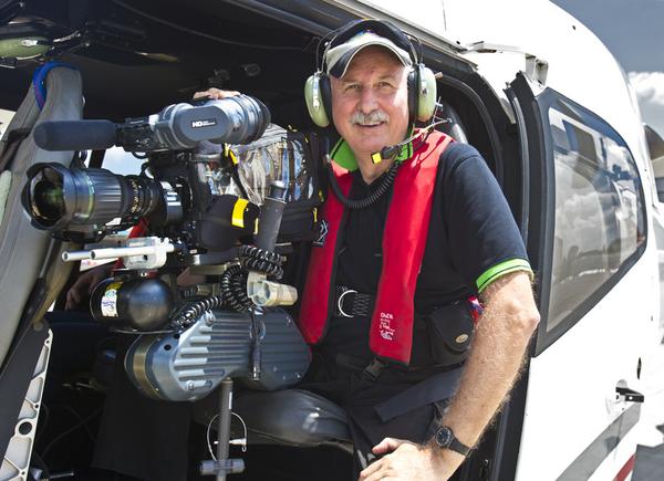 TylerCamera's tweet image. DOP Laurie K Gilbert SOC filming Marina Bay Sands Hotel in Singapore with the MiniGyro.