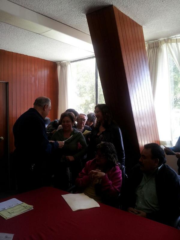 AlbertoCuri's tweet photo. La diputación realiza una permanente labor de gestión para quienes necesitan mejorar sus viviendas y comunidades http://t.co/jyHkFjYeiQ