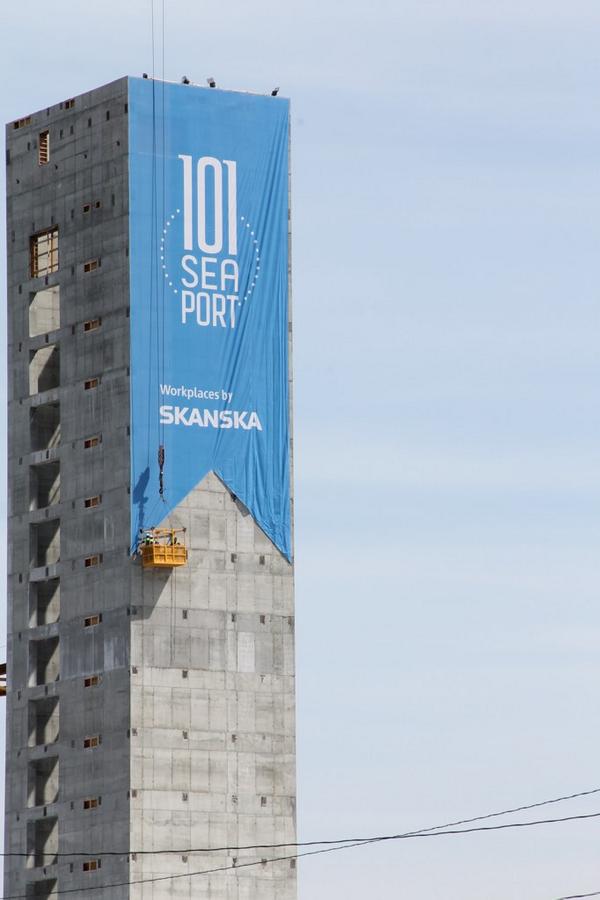 BostonBuildingWraps tweet media