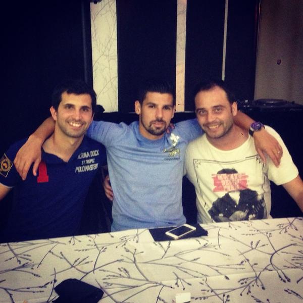 kekarestaurante's tweet photo. Tertulia de pretemporada con alex y nolito..... http://t.co/AlnZ69lVmE