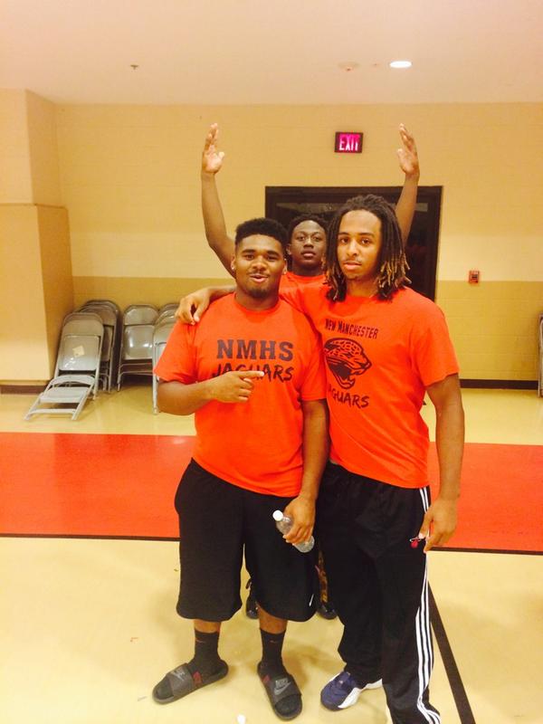 OlaChosen's tweet image. I Bang💥 Wid My Bruddas Go To War🔫 Wid My Bruddas #Fam1st @RLXLLING_ @kiing_jodii