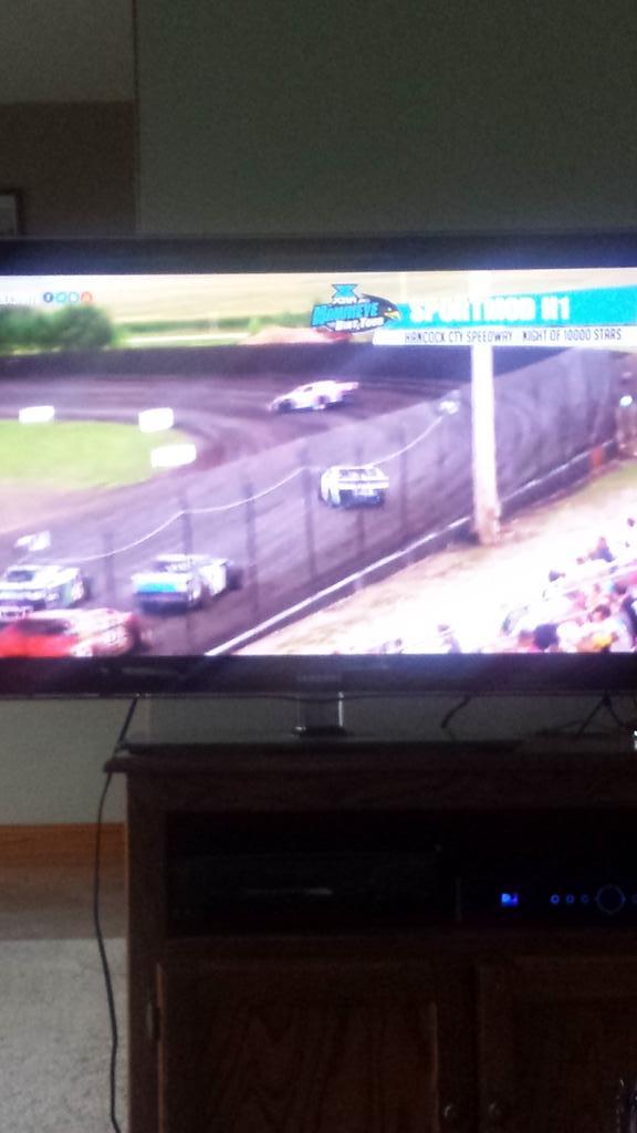 Night of 1000 Stars on the big screen thanks to @xsantv