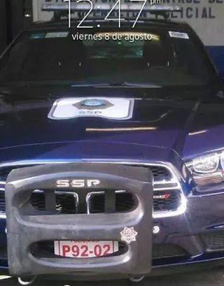 pamaed's tweet photo. Con estos autos se comprueba q q @tmullergarcia y @ManceraMiguelMX no les importa el ambiente RT @YoSiCirculo http://t.co/piVR3Yslmx
