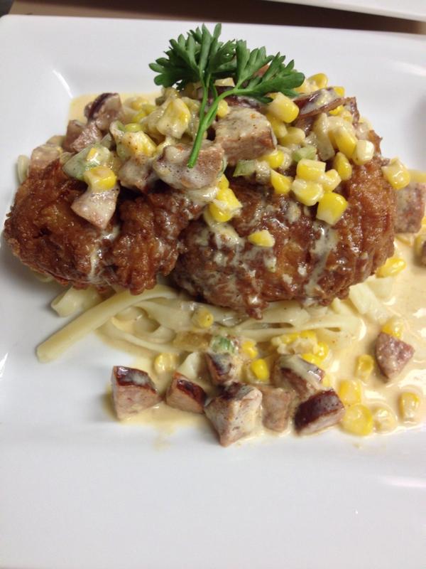 1933Restaurant's tweet photo. Chicken Lafitte... http://t.co/iVSP9DC5jt