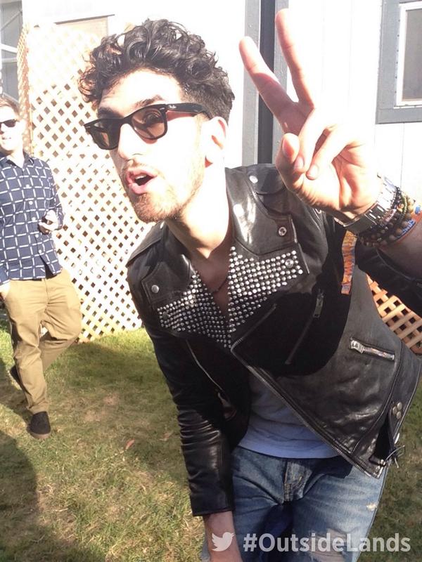 View image on Twitter