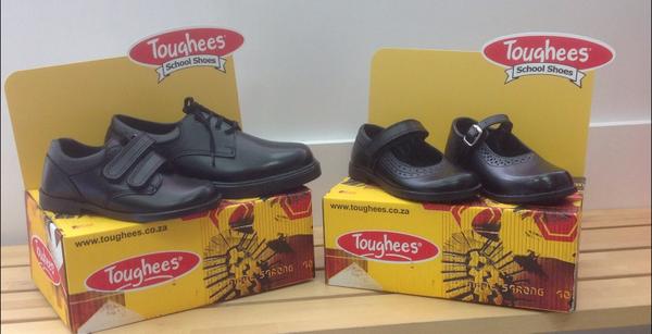 hopscotchshoes's tweet photo. @Toughees school shoes from £30, #schoolshoes #newstock #backtoschool #toughees #boysshoes #girlsshoes #hopscotch http://t.co/qkWA7w2zzP