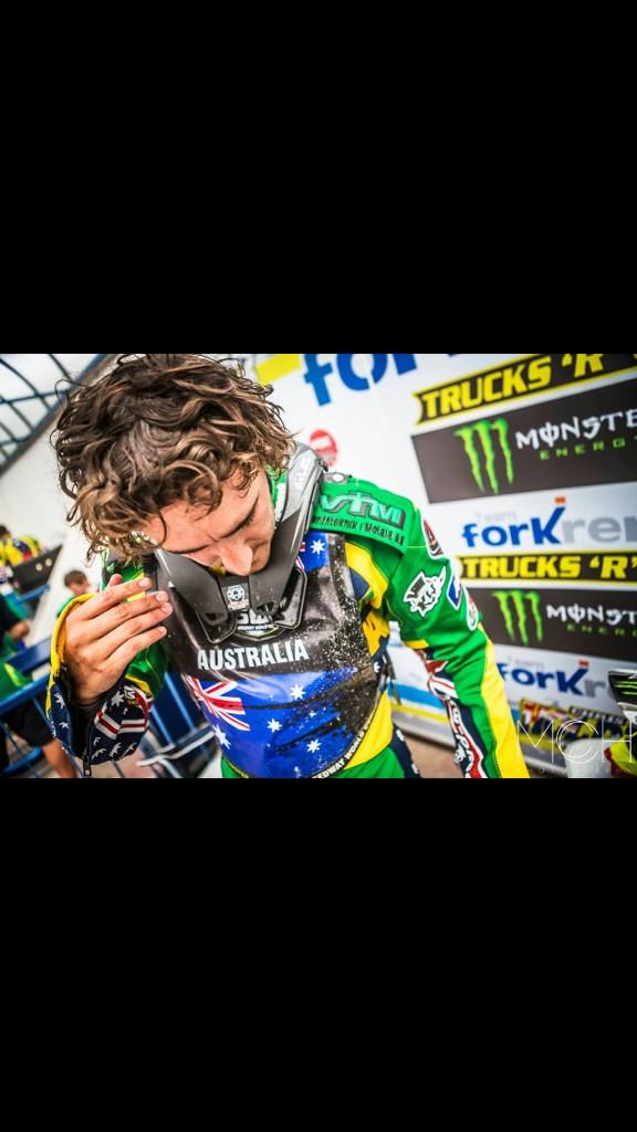 Chris Holder tweet media