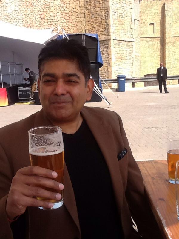 Tweet_man_SA's tweet photo. This is what you call beer sheek (sorry about the spelling) @TheCraftRev http://t.co/qOEDzFTHSV