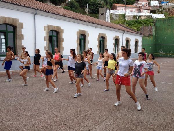 bravosant314's tweet photo. Dando caña en #Cardiobox @SantonaTres #santona314 http://t.co/M6RkavNcVp