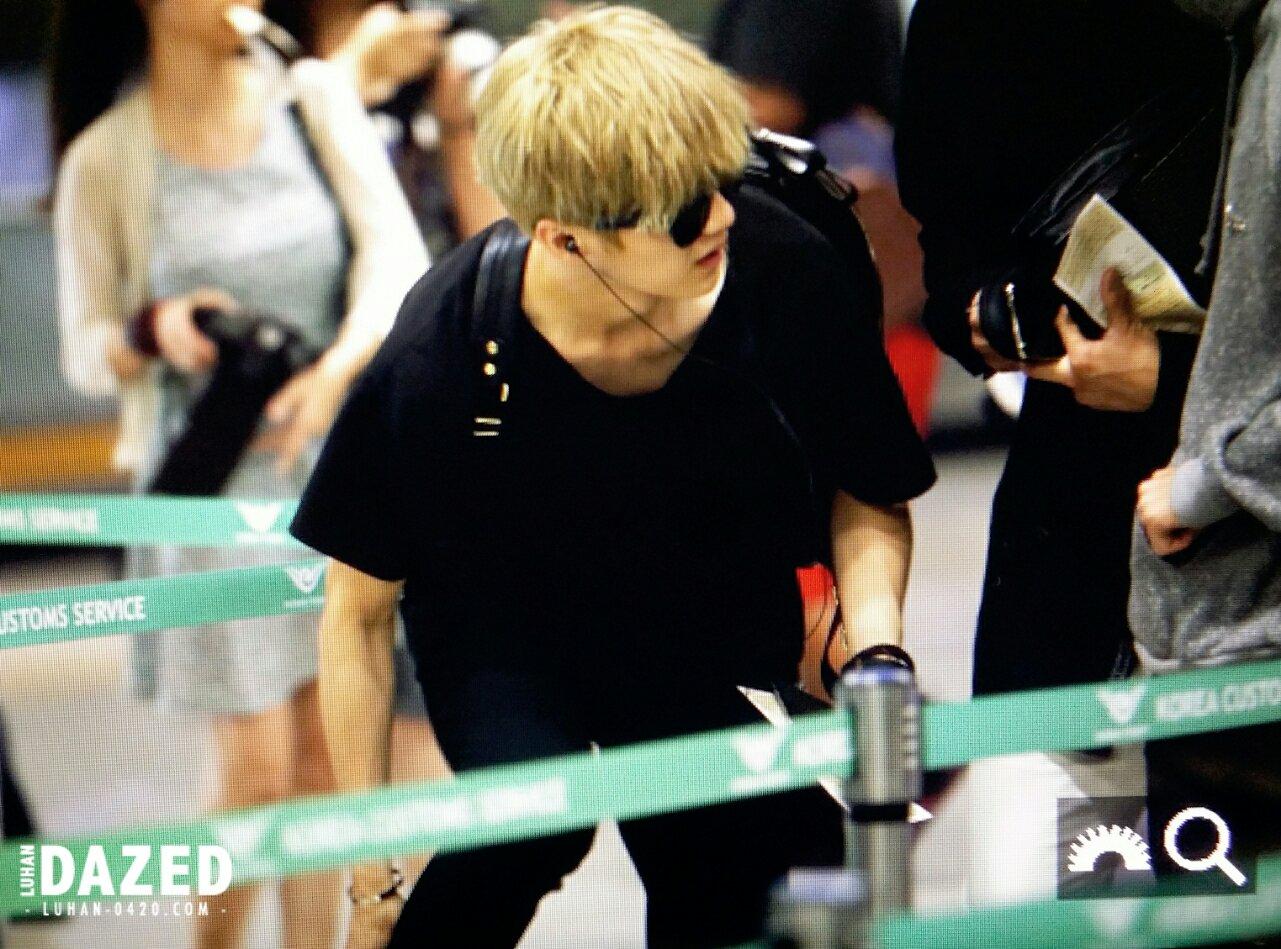 BulCj9BCAAApQF6.jpg:large