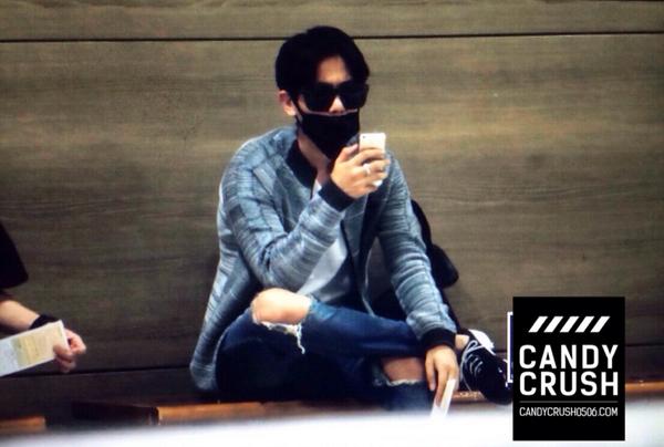 CHANBAEK_FAMILY's tweet photo. พี่แบคโคตรแมน T^T

(Cr; candycrush)
♢ By. Staff_Ms ♢ http://t.co/XqDzbxuMgD