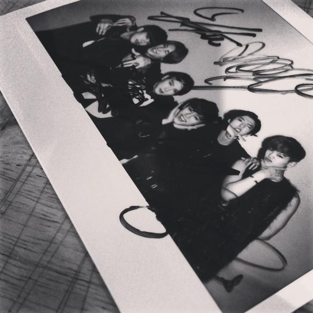 BulNWVlIAAI_ifP.jpg:large