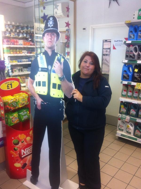 MatMatlambeth's tweet photo. @24SSSTesco @SteveLowe97 @SpringhillTesco @G4vnn @MWR100 Ournew PC with Kirsty in the PFS #stopthedriveoffs http://t.co/VFVmjzWCIk