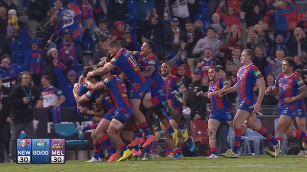 FOXNRL's tweet photo. And they've done it.Gidley kicks the goal after the siren and the Knights win 32-30 http://t.co/WFCCsBewZk #nrlnewmel http://t.co/ZVeZ0u2vaP
