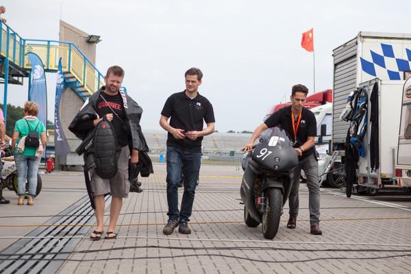 FEtechnology's tweet image. Heavy clouds over Assen TT Circuite today - We have to race in the wet today