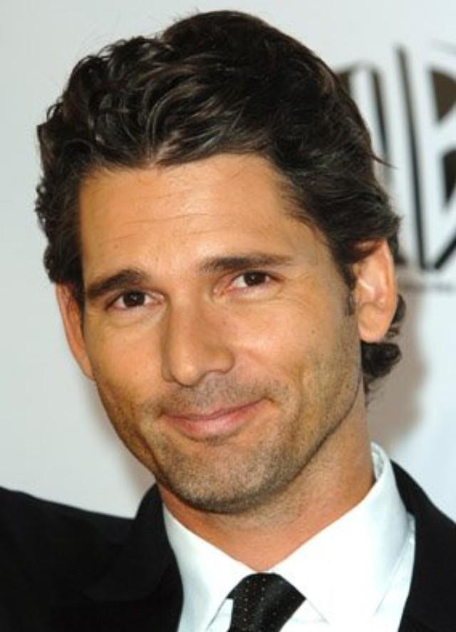 Happy Time, people! Happy 46th birthday, Eric Bana! By far my fav performance was in Finding Nemo :) 