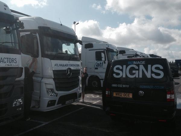 BizImageAndy's tweet image. More ATL haulage lorry sign writing in progress. @BizImageDan @BizImagePromo