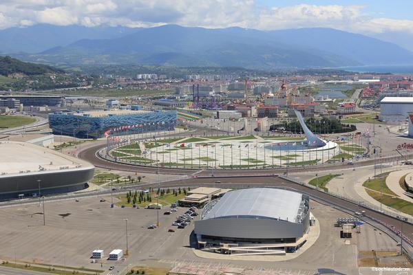 олимп парк сочи. где в сочи будет проходить. сириус парк и фишт. олимпийский парк адлер фишт вид с моста. адлер трасса формула 1.