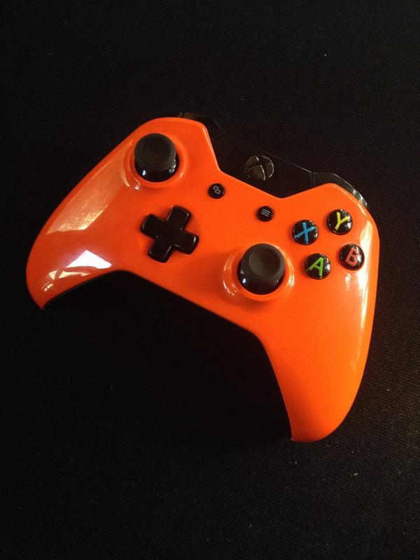 XRockerGaming's tweet photo. Xbox One Gloss Orange now shipping from http://t.co/wWc6lqRP7k - #ccontrollersuk #XboxOne #xbox #customisedcontroller http://t.co/5X8UgurpEb