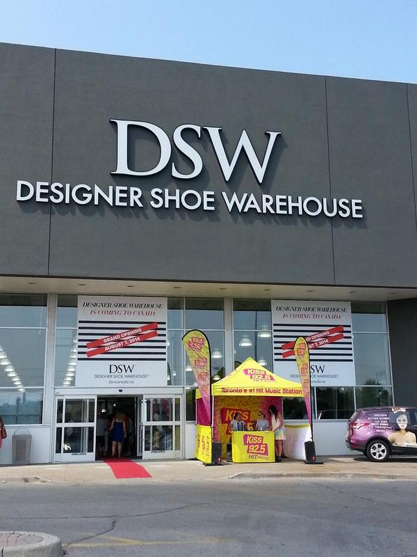 Soapbox Booths (@soapboxbooth) on Twitter photo Join us @DSWShoeLovers today <a href="/HeartlandTown/">HeartlandTownCentre</a> and Newmarket locations. #shoelove #DSWCanada Join us @DSWShoeLovers today <a href="/HeartlandTown/">HeartlandTownCentre</a> and Newmarket locations. #shoelove #DSWCanada