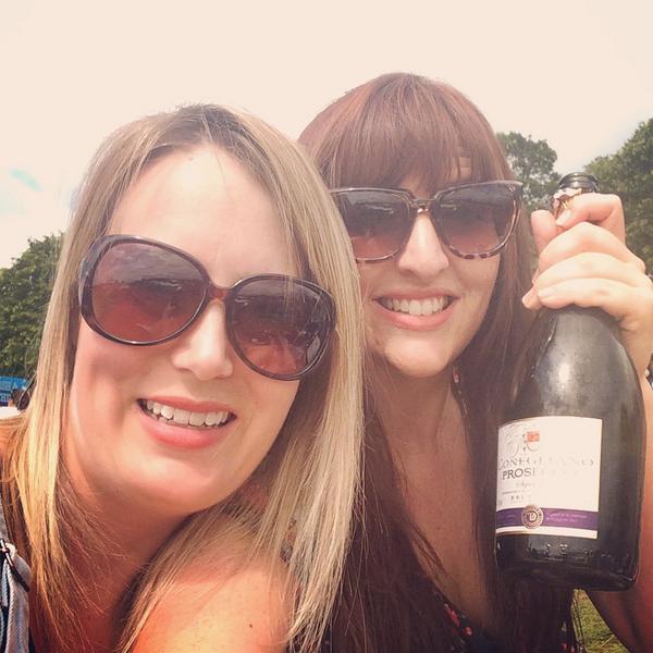 SLE22's tweet photo. Cider and prosecco at Bristol #BalloonFiesta http://t.co/S6nSSQKpNI