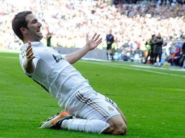 MadridistaSalva's tweet photo. RT Si lo echas de menos http://t.co/DOAS46dlQf