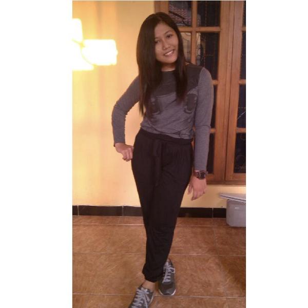 renydylu's tweet photo. Hmmm http://t.co/Yy8tAdcTk0