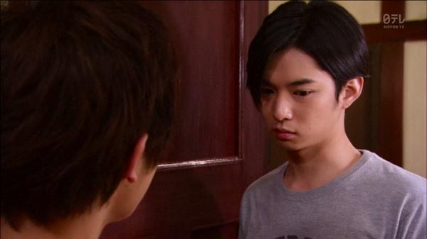 ホモ 千葉 雄大