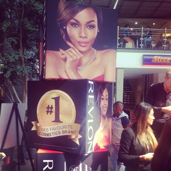 Bonang's tweet photo. ....we are NUMBER ONE!! Thank you! http://t.co/E1WbI9MAyx
