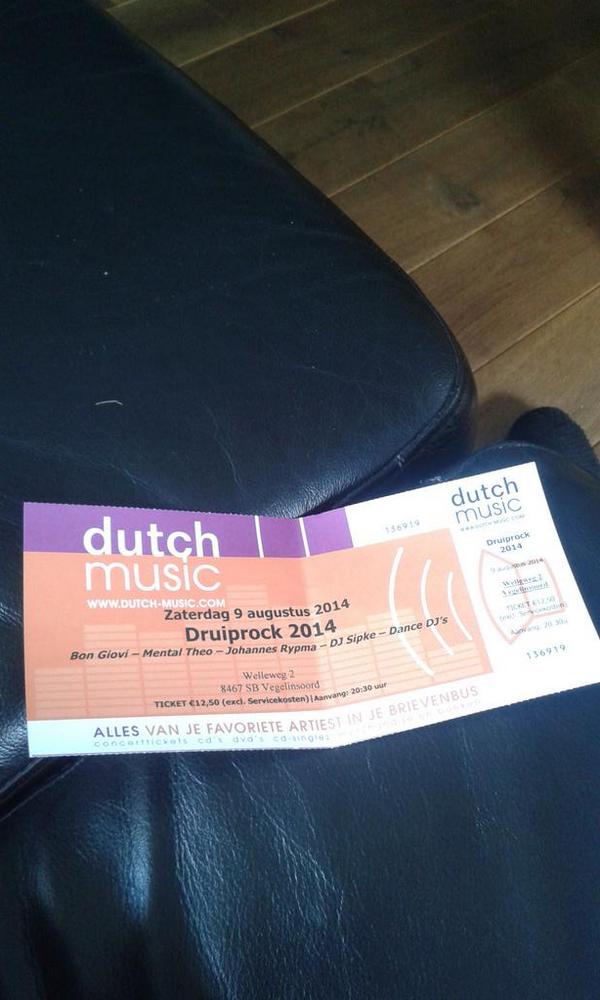 akkerman93's tweet photo. Joen eem gezellig nai druiprock ta http://t.co/m0H0QdGekt