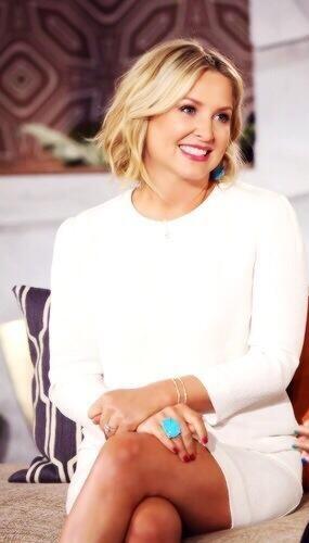 Happy Birthday to a very very talented actress and one of my favorite, Jessica Capshaw!! :)) 