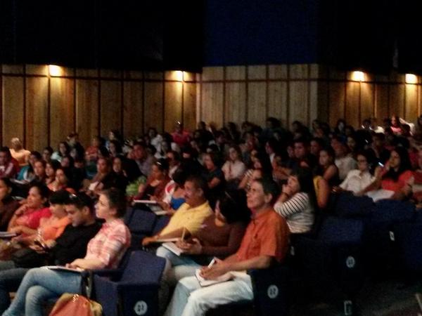 e_Discovering's tweet photo. En la universidad José Antonio Paz diplomado Barquisimeto con la conferencia "Metas aprendizajes y resultados" http://t.co/Helnc38AoB