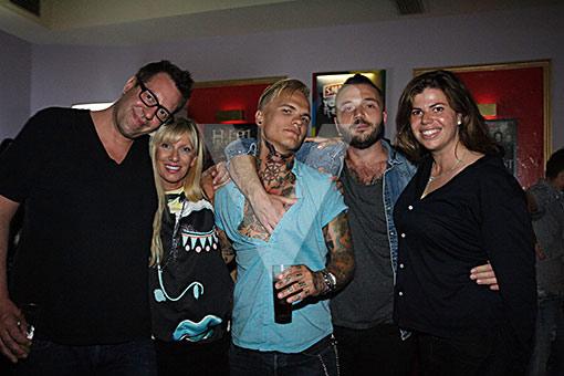 PlaceboRussia's tweet photo. Placebo in Athens, Greece + Timo Maas pre-show party http://t.co/OPxY2dvst7 http://t.co/xh9yQEztcv