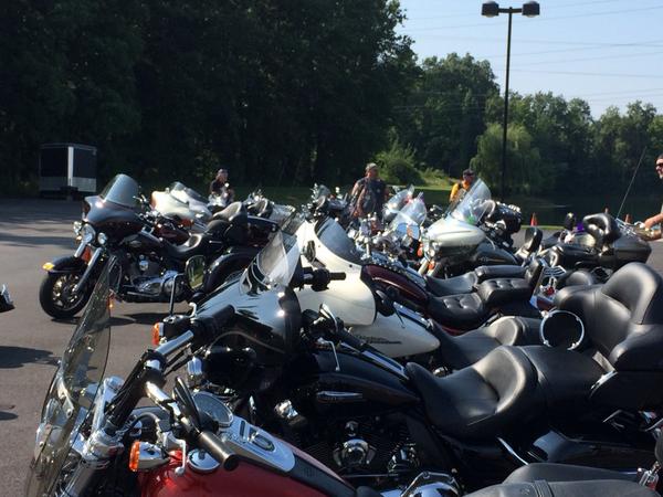 FarrowH_D's tweet photo. Ohio Fallen Heroes Memorial Run @ NorthStar http://t.co/SX1li6eU51