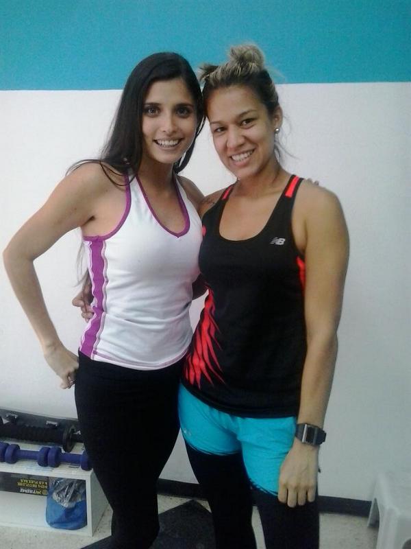 angellyperez's tweet image. Luego de ejercitarme con la super trainer @marisabelreyes8 en @AreaEFP
