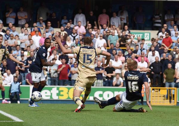 MillwallFC's tweet photo. MATCH REPORT: Goals from @Beeves16 &amp; @shaunywilliams6 hand #Millwall a 2-0 win: http://t.co/rkpHRUvzX4 #MFCvLUFC http://t.co/QxYnAKnBX4