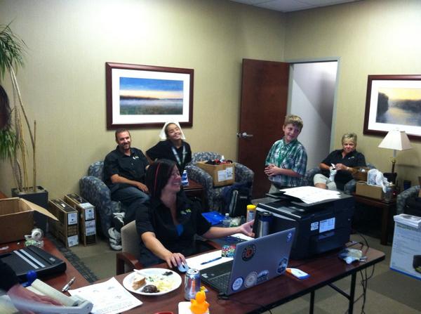 MSsqlJohn's tweet image. Huge props to Hope and some of her #SQLSatIndy organizers!  Great event!!!!