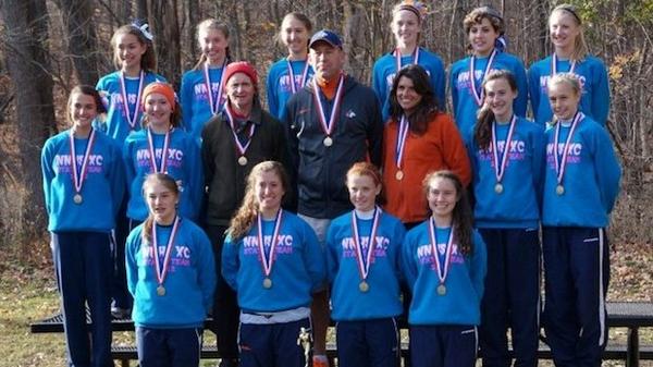 milesplit's tweet photo. Naperville N, Glenbard W, Carmel, &amp; Birmingham Seaholm girls all look strong in NXN Midwest   http://t.co/drUzIvQPeK http://t.co/Qt6cj3CoUY