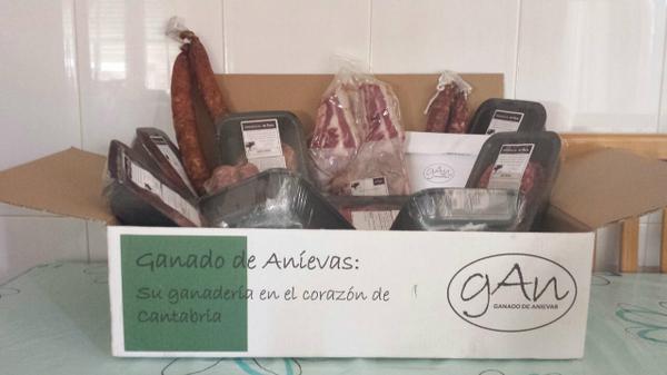 ¿Quieres disfrutar de una barbacoa de carne de tudanca? Haz tu pedido online en ganadodeanievas.com