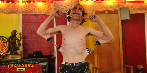 FreakshowAMC's tweet photo. He gives a new meaning to the seventh inning STRETCH! #Freakshow #SayNoToNormal http://t.co/d0v5DTvIDE