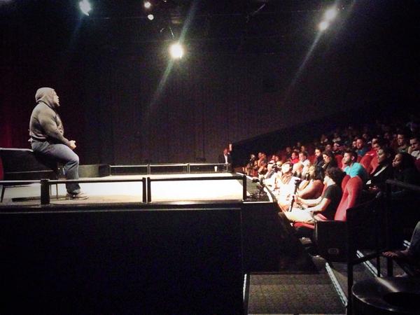 FLEX_Magazine's tweet photo. Sold out crowd &amp; every last one is completely engaged in every word coming out of @KaiGreene mouth. http://t.co/2zZrKosout