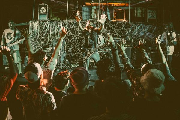 “<a href="/guswib/">guswib</a>: Menghitung mundur <a href="/naviculamusic/">Archipelago Rebels</a> ” <a href="/VolcomIndonesia/">Volcom Indonesia</a>