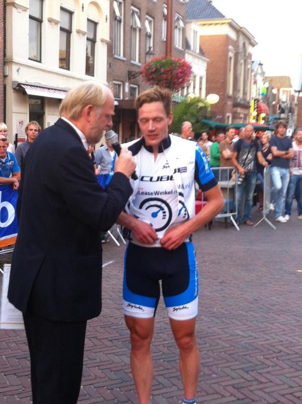 RONDEvanSNEEK's tweet photo. En ook winnaar Jan Bos bij de speaker. http://t.co/8r35w6e1pH