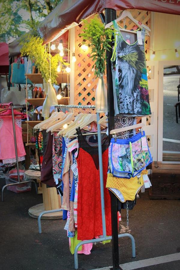 InfoMouti's tweet image. Seguimos de #Bazar en #VíaClub @InfoMouti  preente con todas sus marcas. #YoComproColombiano