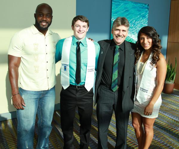 IslandersTFXC's tweet photo. Congrats to Summer 2014 grads Cecy Jones and Billy Scott! #IslandersGrad http://t.co/d6A1x40mZh