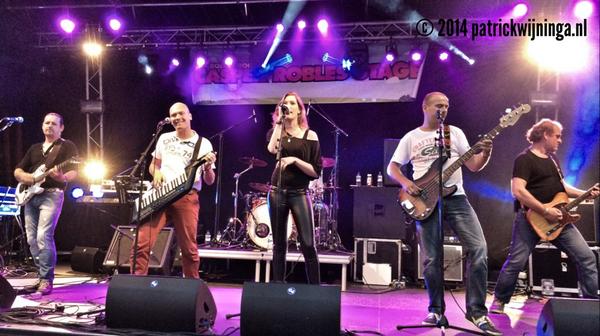 patrickwijninga's tweet photo. Lekker hoor! @Band7NA @roblesrock #roblesrock #festival #grootegast http://t.co/YaYglBsxWM