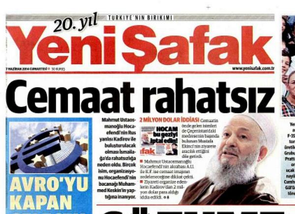 Vive_LaRepublic's tweet photo. http://t.co/GzxesYOTem
Şerefsiz rte yine gidip ne ile tehdit ediyorsun bu cemaatleri. Duş artk bu ulkenin yakasından