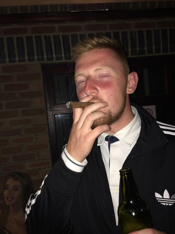 yogibear1990's tweet image. @reecet30 #sideon