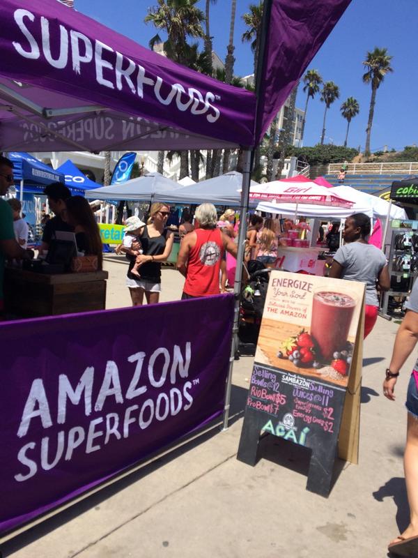 JayMosy's tweet image. Surf, Sun 'n @Sambazon acai bowls. Thru Sunday, Oceanside Pier #supergirlpro
